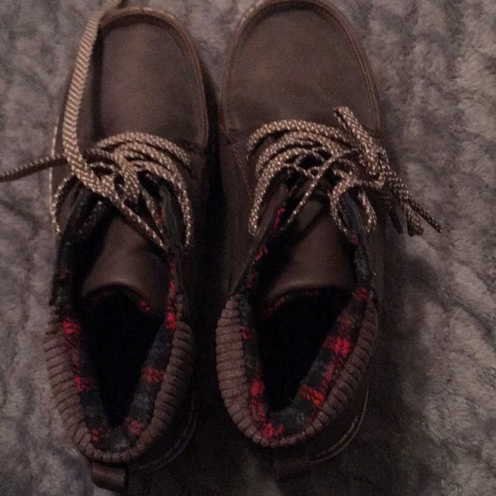 Cat and Jack boots